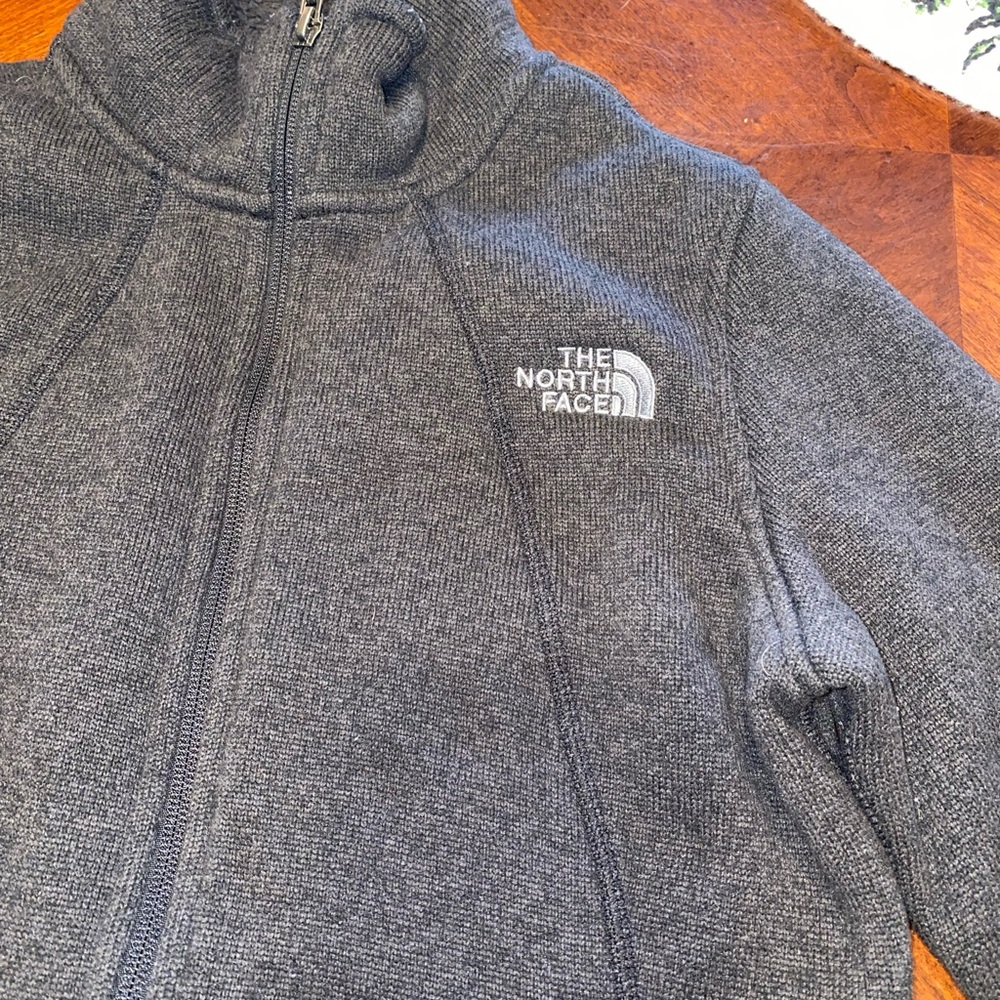 The north face grey fleece lined jacket sweater light weight coat women's medium